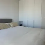 דירה Spacious And Modern With Open Sea View