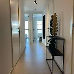 Spacious And Modern With Open Sea View Apartment *