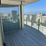 アパート Spacious And Modern With Open Sea View *