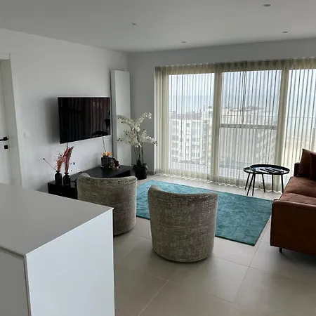Spacious And Modern With Open Sea View 公寓 奥斯滕德