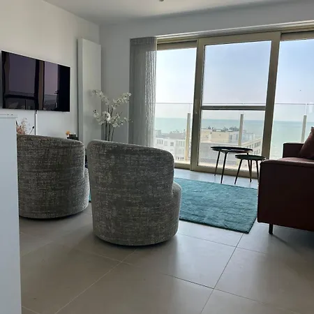 公寓 Spacious And Modern With Open Sea View *