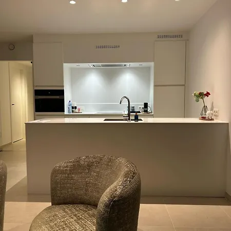 Spacious And Modern With Open Sea View