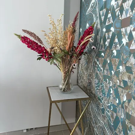 Spacious And Modern With Open Sea View 公寓 *