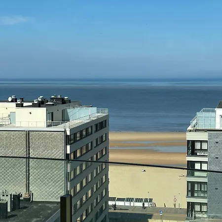 Spacious And Modern With Open Sea View Oostende