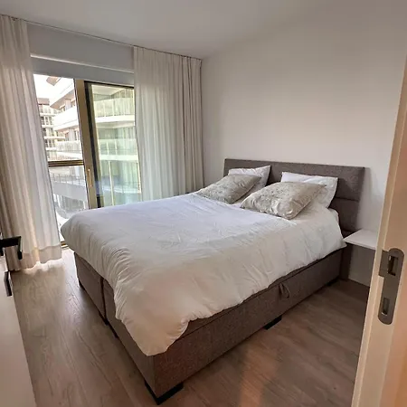 Spacious And Modern With Open Sea View Διαμέρισμα