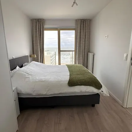 Spacious And Modern With Open Sea View