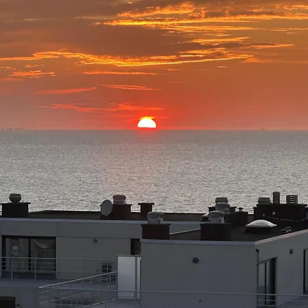 Spacious And Modern With Open Sea View Διαμέρισμα Οστένδη