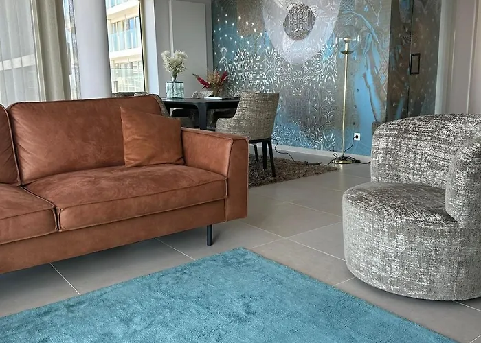 Spacious And Modern With Open Sea View Διαμέρισμα