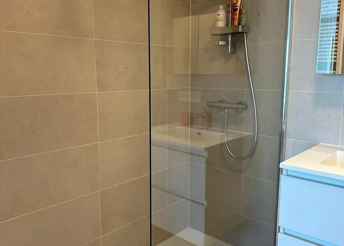 Spacious And Modern With Open Sea View Διαμέρισμα *